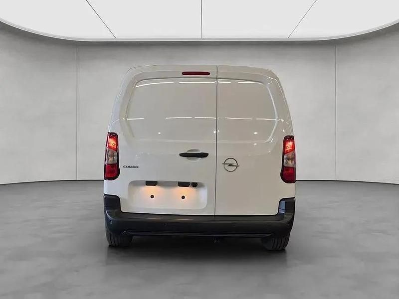 Neu Opel Combo 131 PS (96 kW) 2026 Weiß Van