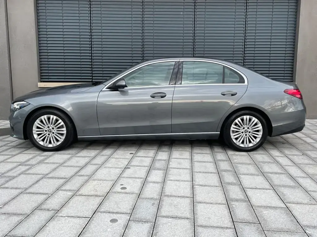 Second-hand Mercedes C220 197 CP (144 kW) 2023 Gri Berlinǎ