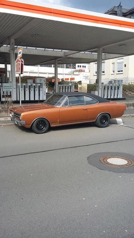Gebraucht 1971 Opel Rekord Coupé | 10.900 € - Bild 1/4