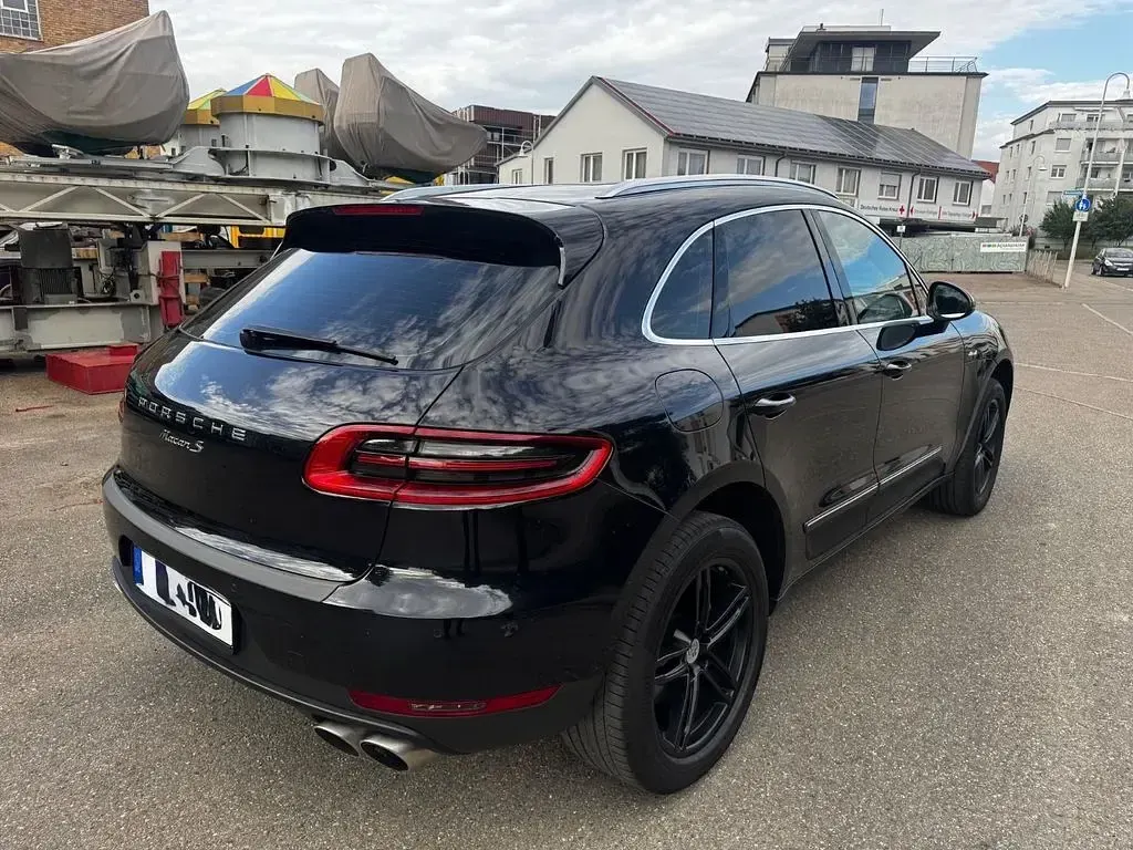 Gebraucht Porsche Macan 258 PS (189 kW) 2015 Schwarz SUV