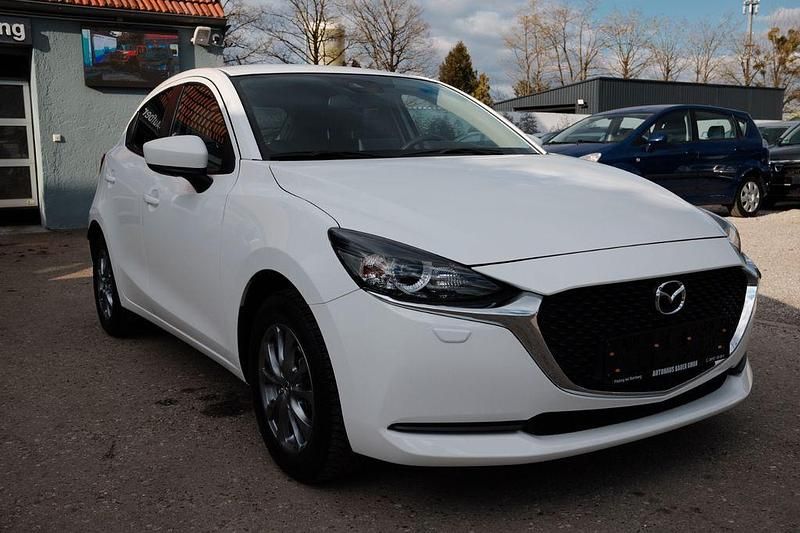 Gebraucht Mazda 2 Exclusive-Line 90 PS (66 kW) 2023 Weiß Kleinwagen