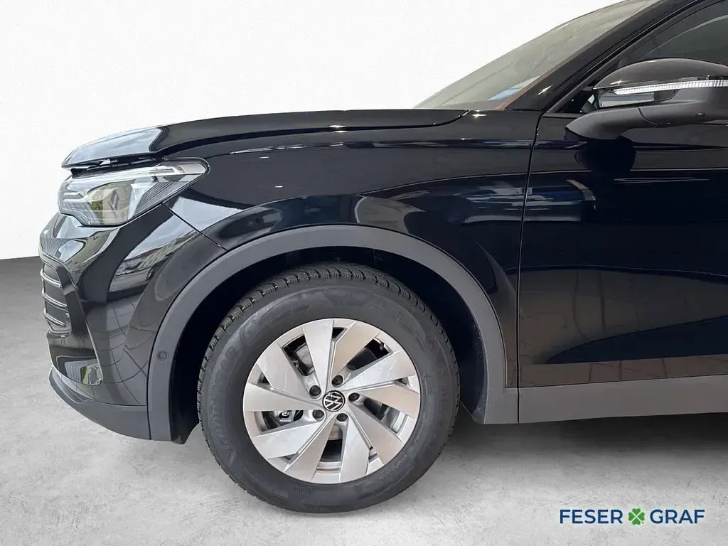 Nowe VW Tiguan 150 KM (110 kW) 2026 Czarny SUV