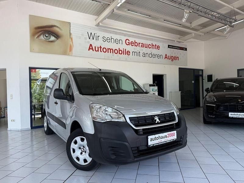Gebraucht 2017 Peugeot Partner Van / Kleinbus | 6.950 € (Fairer Preis) - Bild 1/4