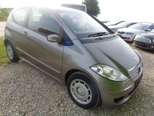 Gebraucht Mercedes A170 116 PS (85 kW) 2007 Grau metallic Kleinwagen