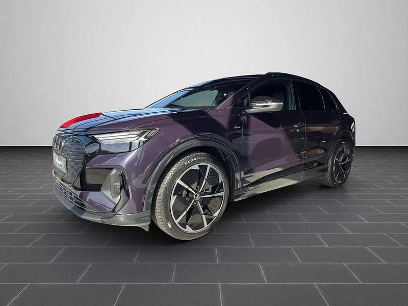 Auroraviolett metallic (metallic) Gebraucht 2025 Audi Q4 e-tron Ambiente SUV | 67.880 € - Bild 1/4