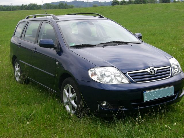 Gebraucht Toyota Corolla 150 PS (110 kW) 2006 Blau metallic Kombi