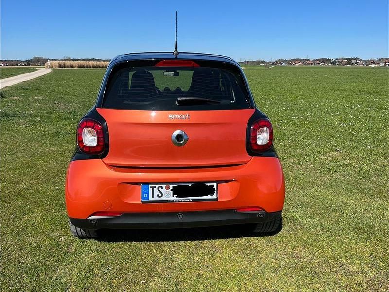 Gebraucht Smart ForFour Prime 90 PS (66 kW) 2015 Schwarz Kleinwagen