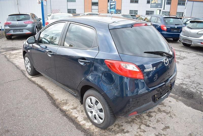 Gebraucht Mazda 2 Sendo 84 PS (61 kW) 2014 Blau Limousine