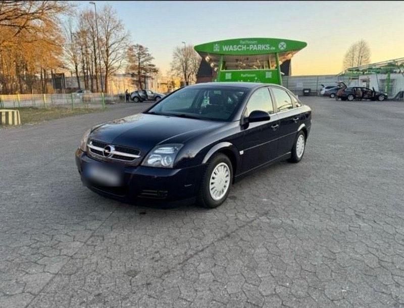 Blau Gebraucht 2003 Opel Vectra Limousine | 1.200 € (Etwas zu teuer) - Bild 1/4