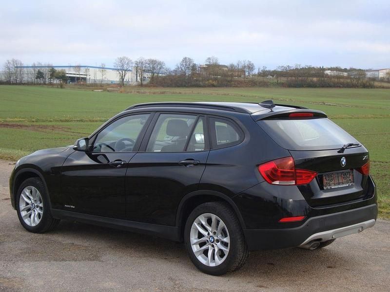 Gebraucht BMW X1 Advantage 143 PS (105 kW) 2014 Schwarz SUV