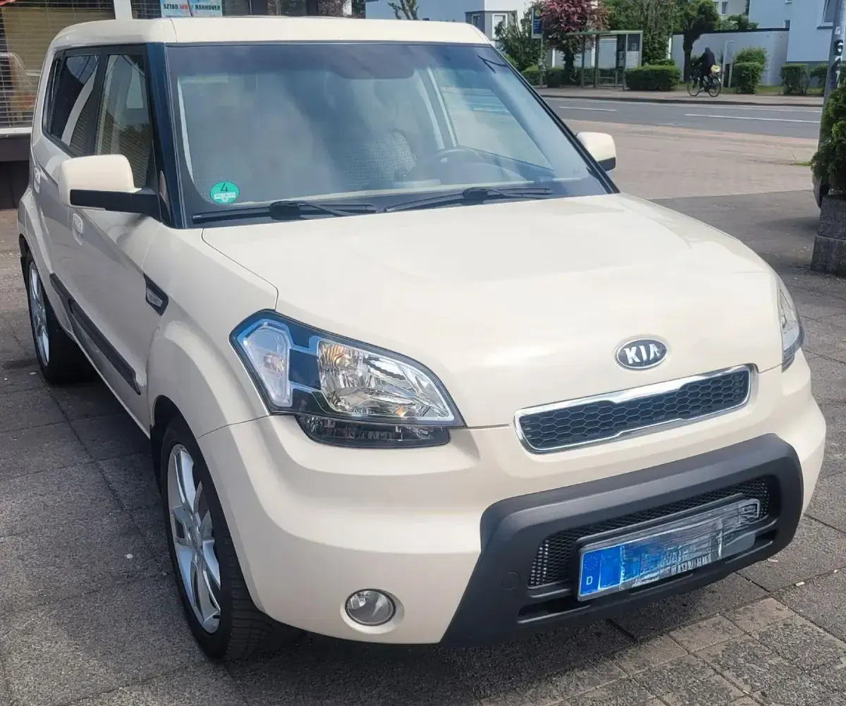 Gebraucht Kia Soul Attract 126 PS (92 kW) 2009 Weiß SUV