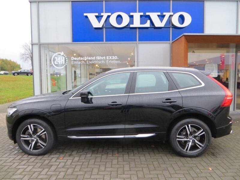 Schwarz Gebraucht 2019 Volvo XC60 Inscription SUV | 32.950 € (Fairer Preis) - Bild 1/4