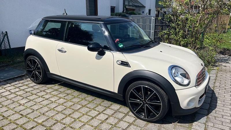 Usado Mini Cooper 122 HP (89 kW) 2012 Branco Citadino