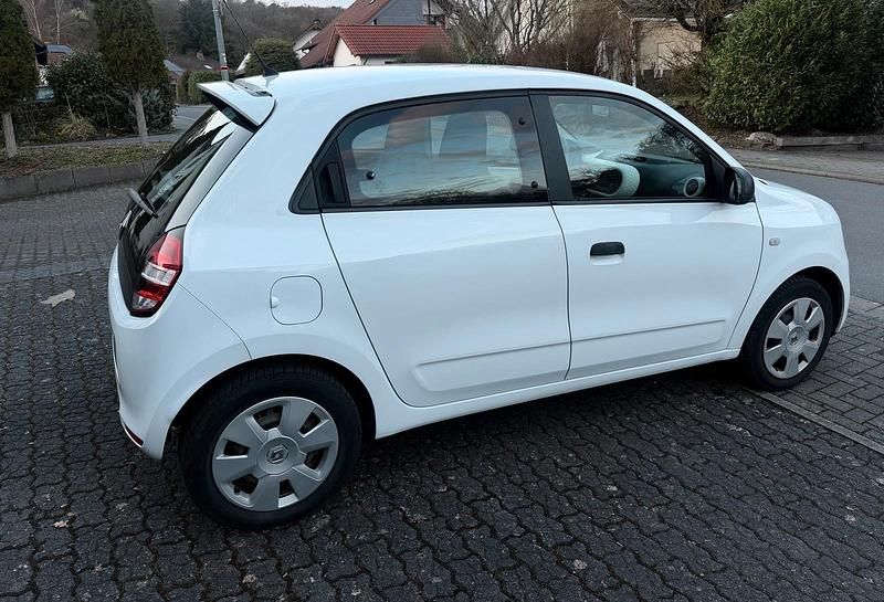 Gebraucht Renault Twingo 75 PS (55 kW) 2015 Weiß Kleinwagen