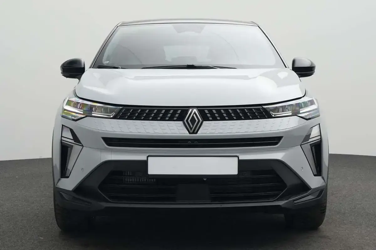 Gebraucht Renault Captur Techno 158 PS (116 kW) 2025 Schwarz SUV