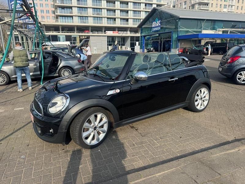 Gebraucht Mini Cooper SD 143 PS (105 kW) 2013 Schwarz Kleinwagen