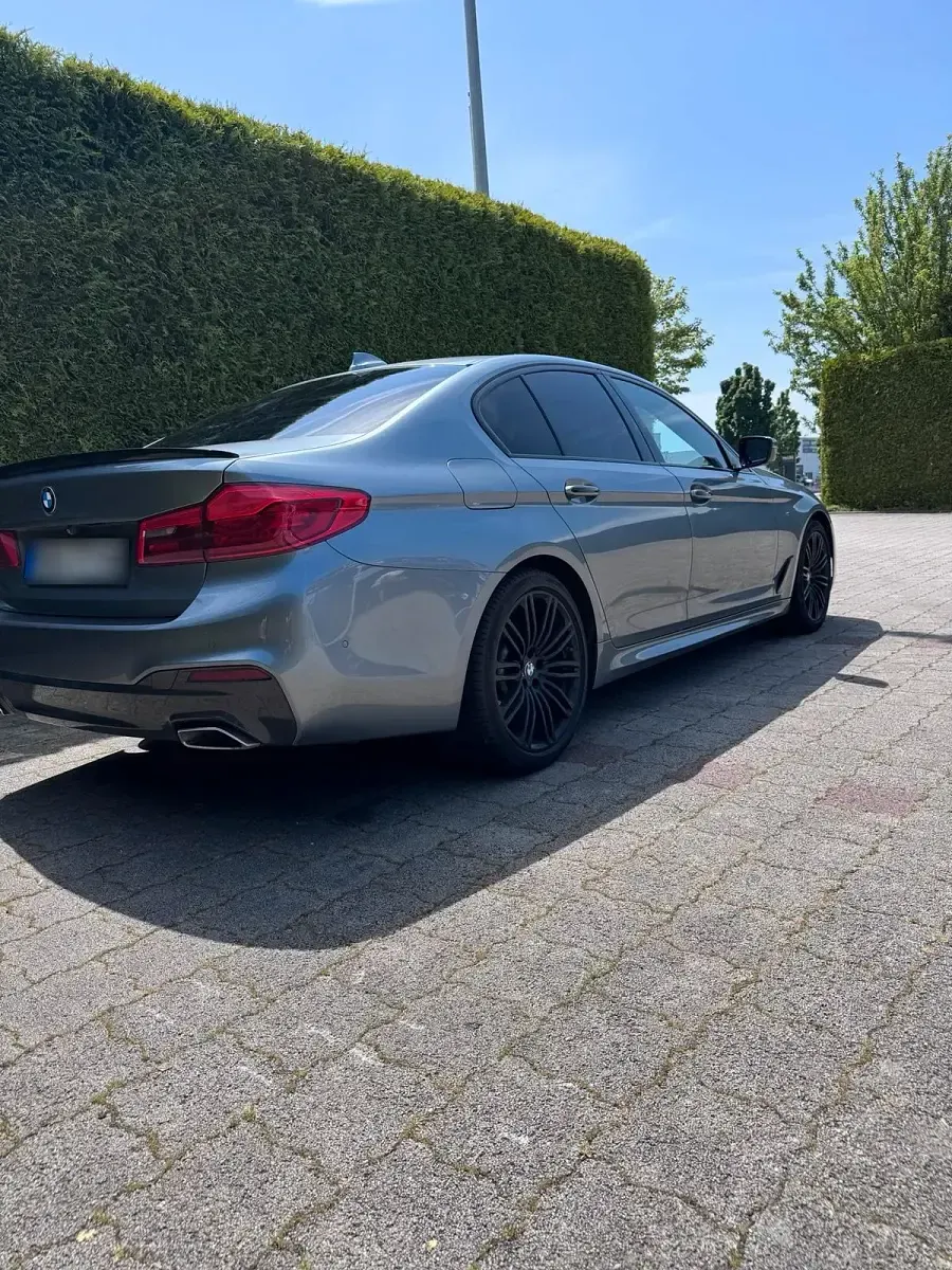 Gebraucht BMW 520 M Performance 190 PS (139 kW) 2017 Andere farben Limousine