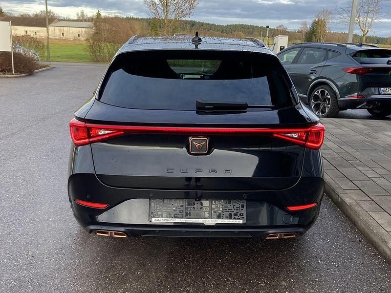 Gebraucht Cupra Leon VZ 245 PS (180 kW) 2022 Schwarz Limousine
