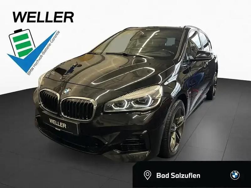 Black sapphire (schwarz) Gebraucht 2018 BMW 225 Active Tourer M Sport Van / Kleinbus | 16.890 € (Fairer Preis) - Bild 1/4
