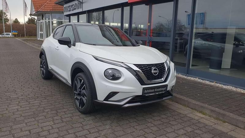 Neu Nissan Juke 114 PS (83 kW) 2025 Pearl white/black SUV
