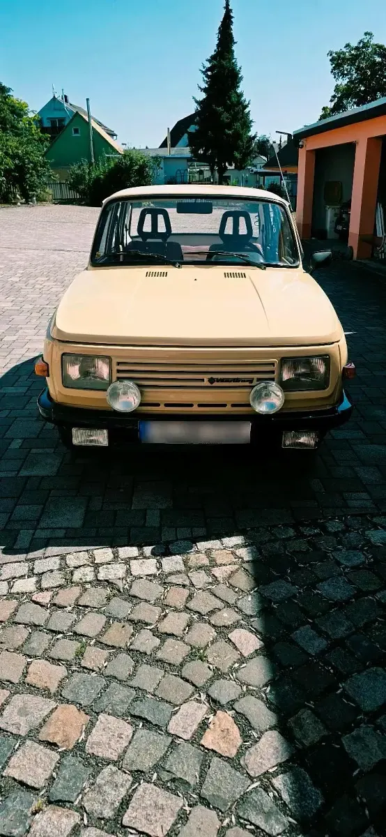 Gebraucht Wartburg 353 50 PS (36 kW) 1985 Beige Limousine