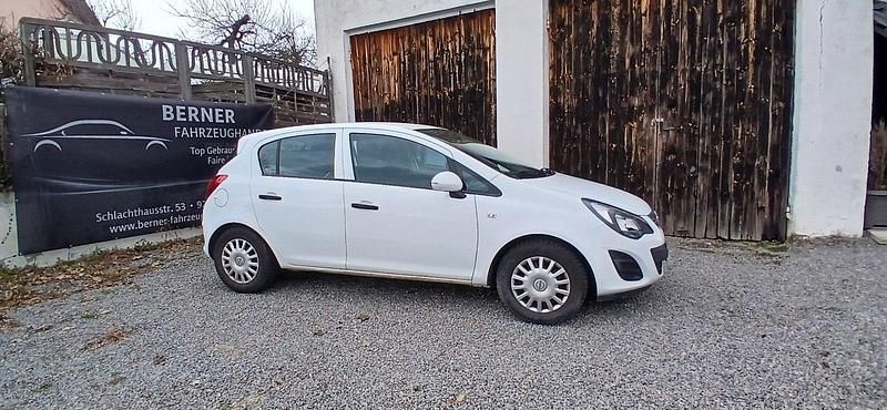 Second-hand Opel Corsa 65 CP (47 kW) 2014 Alb Hatchback