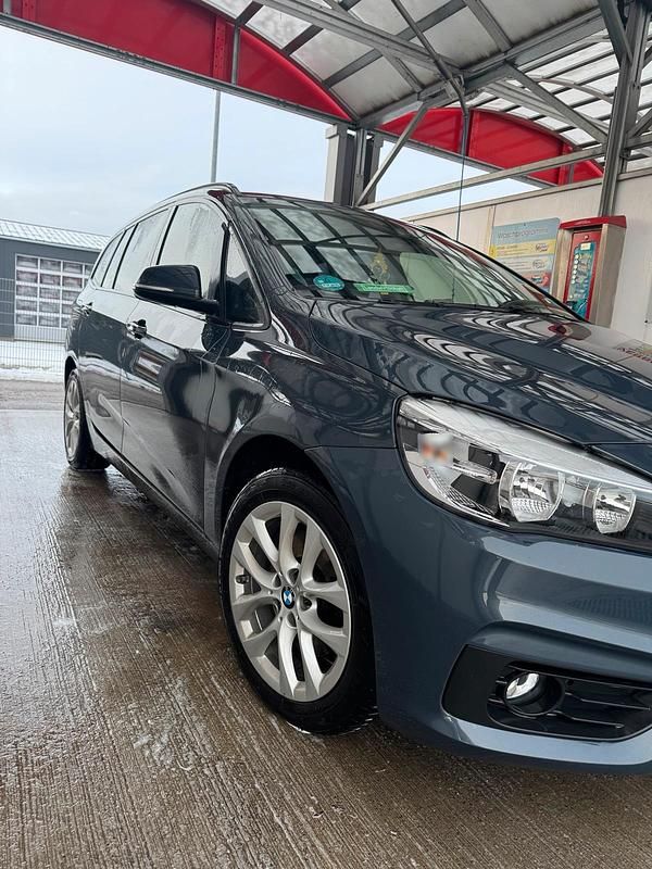 Gebraucht BMW 218 Gran Tourer 135 PS (99 kW) 2016 Grau Van / Kleinbus