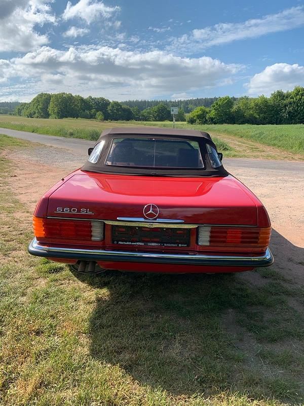 Gebraucht Mercedes 560 231 PS (169 kW) 1987 Rot Cabrio