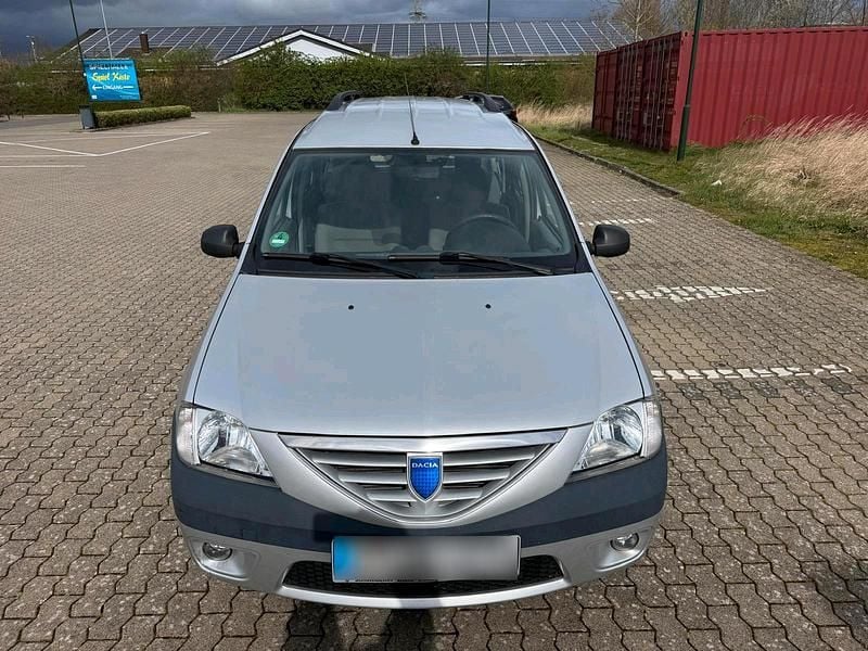 Gebraucht Dacia Logan 68 PS (50 kW) 2007 Grau Kombi