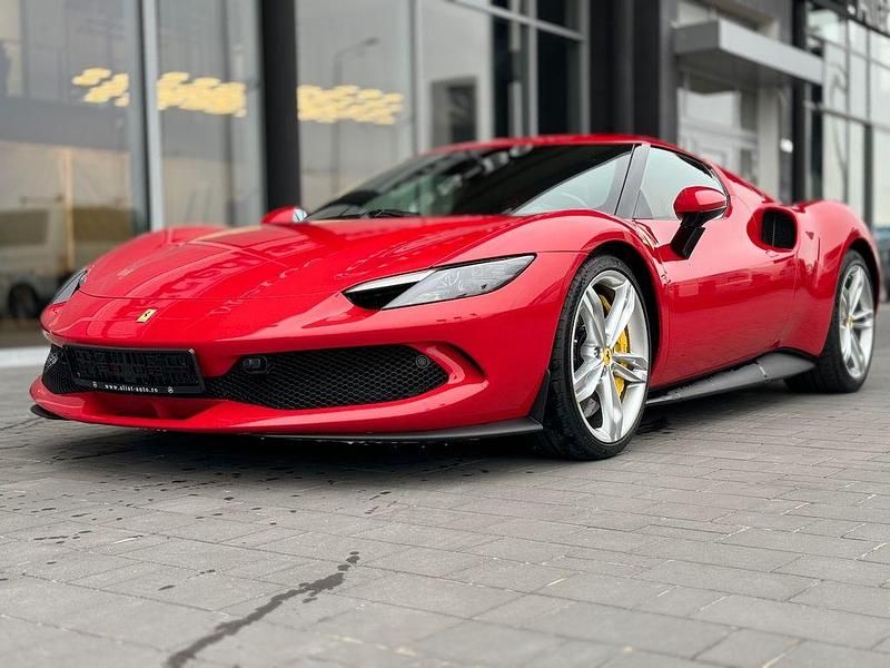 Gebraucht Ferrari 296 829 PS (609 kW) 2023 Rot