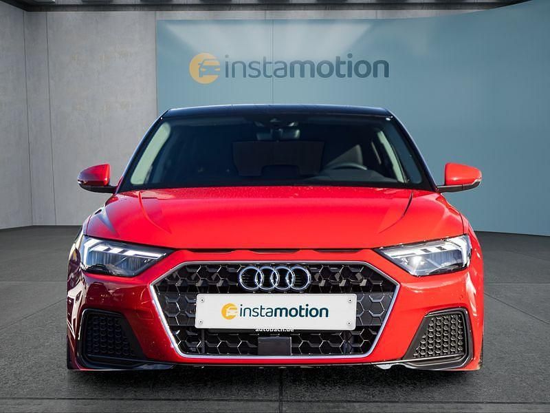 Rot Gebraucht 2024 Audi A1 Sportback Kleinwagen | 22.049 € (Guter Preis) - Bild 1/2