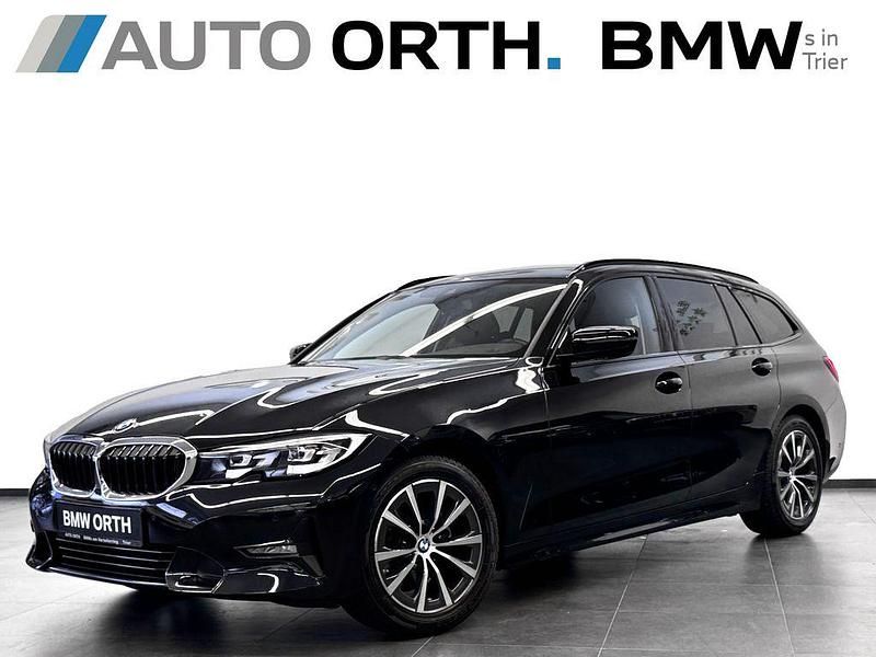 Saphirschwarz Gebraucht 2021 BMW 320 Sport Line Kombi | 30.900 € (Etwas zu teuer) - Bild 1/4