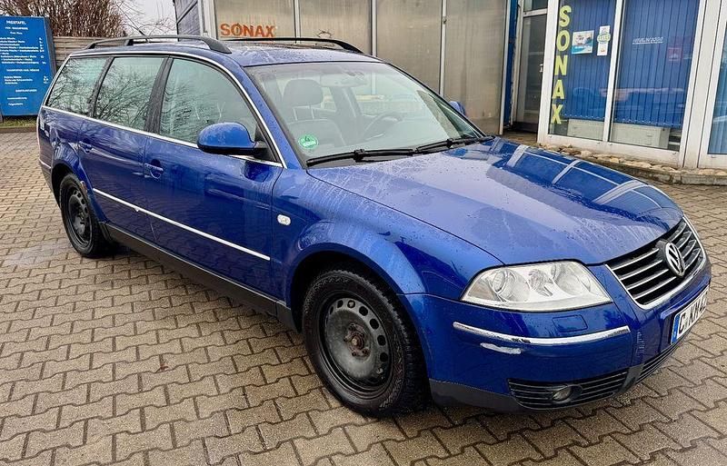 Gebraucht VW Passat Highline 180 PS (132 kW) 2003 Blau Kombi