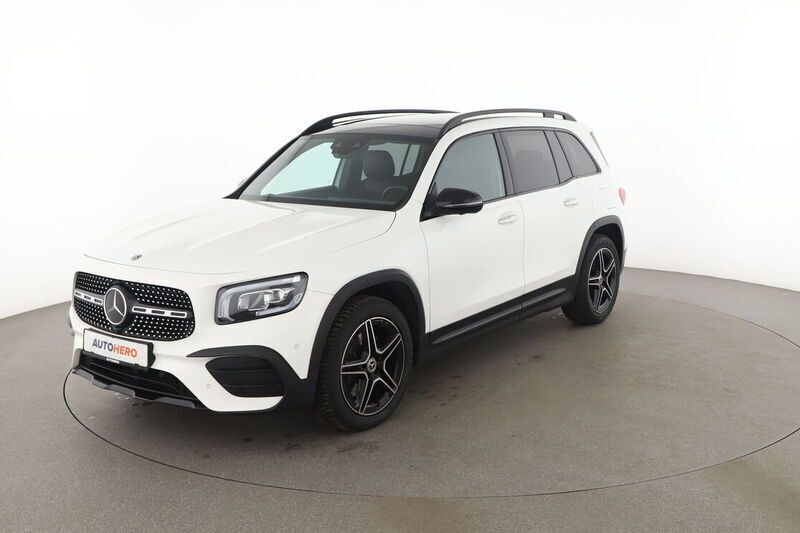 Weiß Gebraucht 2020 Mercedes GLB250 AMG line SUV | 34.960 € (Fairer Preis) - Bild 1/4