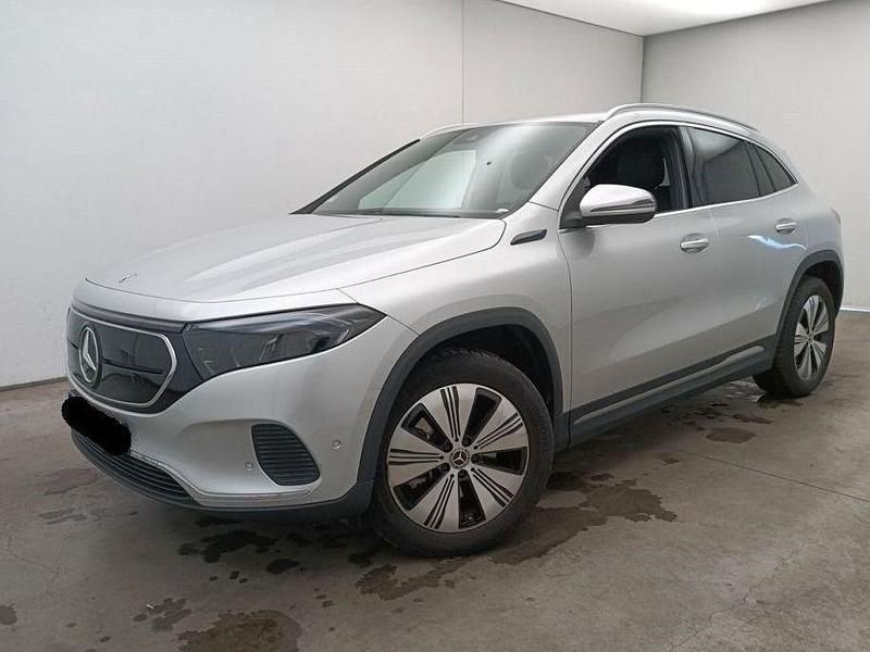 Iridiumsilber Gebraucht 2022 Mercedes EQA250 Progressive SUV | 28.600 € (Guter Preis) - Bild 1/4