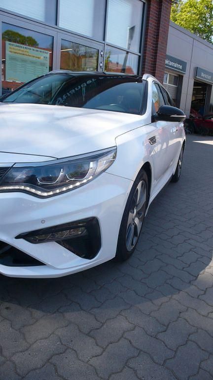 Gebraucht Kia Optima GT 238 PS (175 kW) 2019 Weiß Kombi