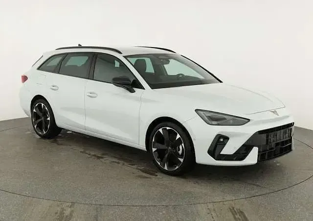 Neu Cupra Leon 150 PS (110 kW) 2026 Weiß metallic
