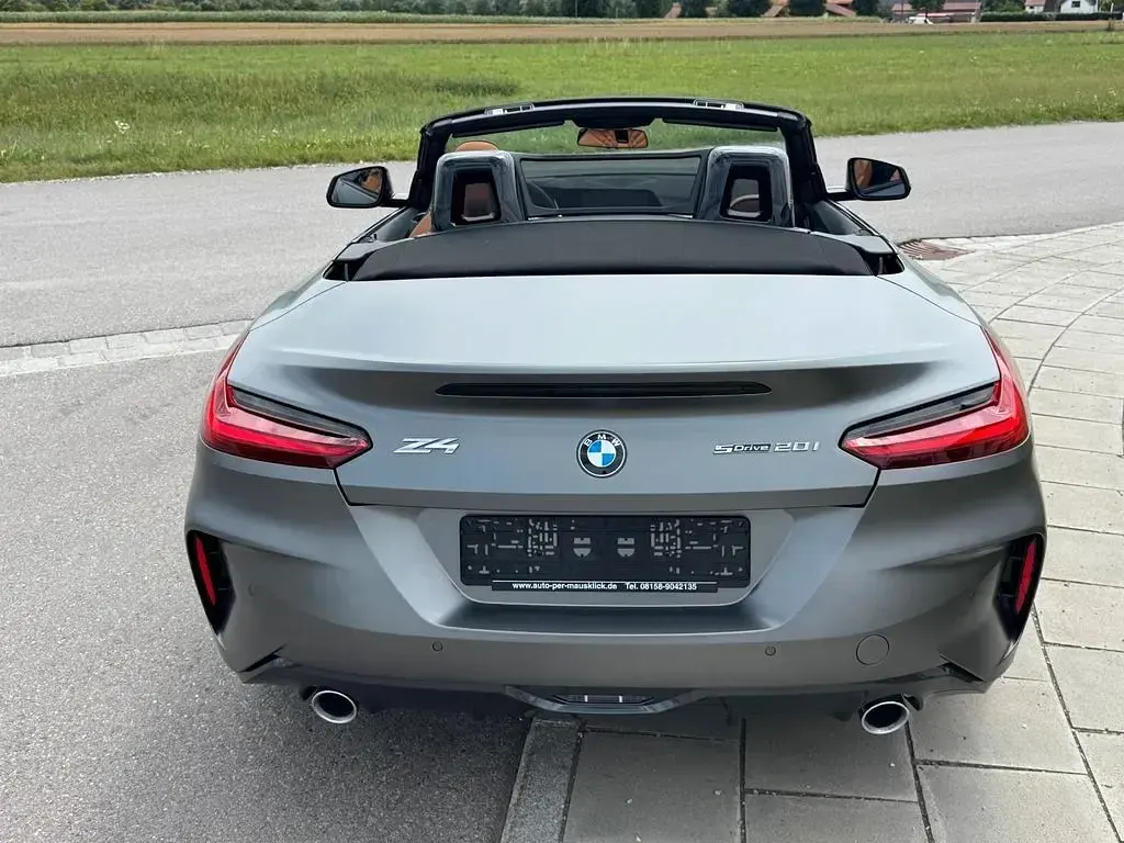 Neu BMW Z4 Performance 197 PS (144 kW) 2026 P0c37 bmw individual frozen gr Cabrio