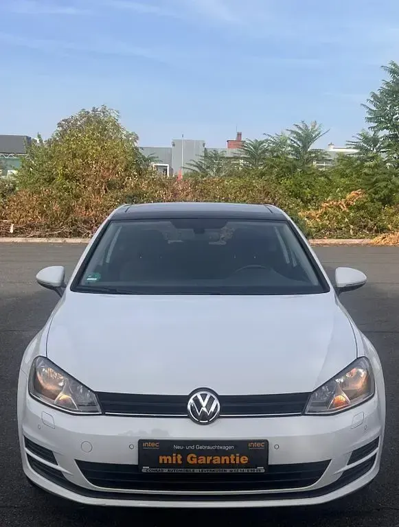 Gebraucht VW Golf VII Comfortline 110 PS (80 kW) 2016 Weiß