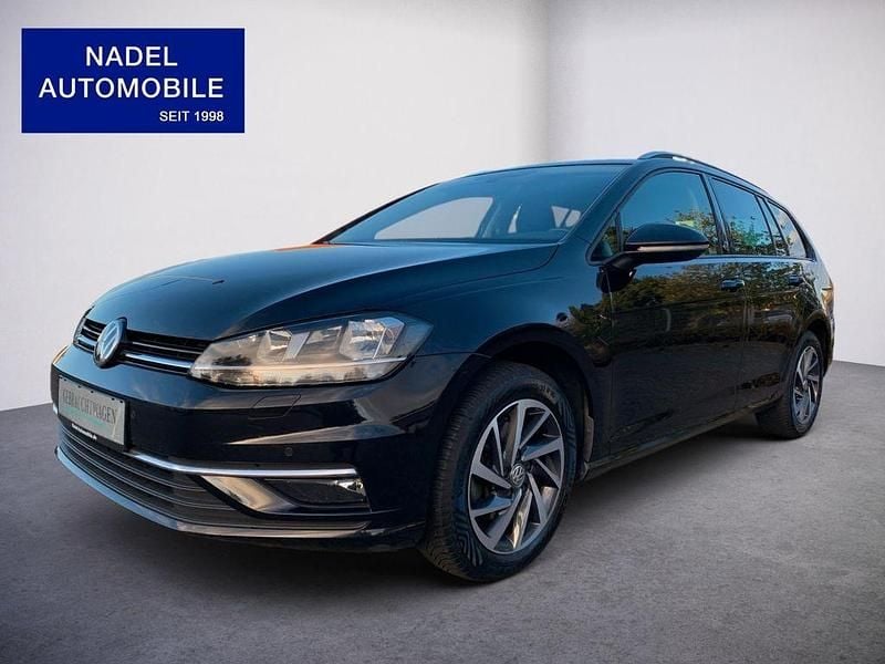 Schwarz Gebraucht 2018 VW Golf VII Sound Kombi | 9.490 € (Guter Preis) - Bild 1/4