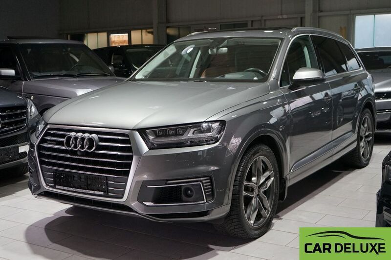 Grau Gebraucht 2016 Audi Q7 Sport SUV | 32.888 € (Fairer Preis) - Bild 1/4