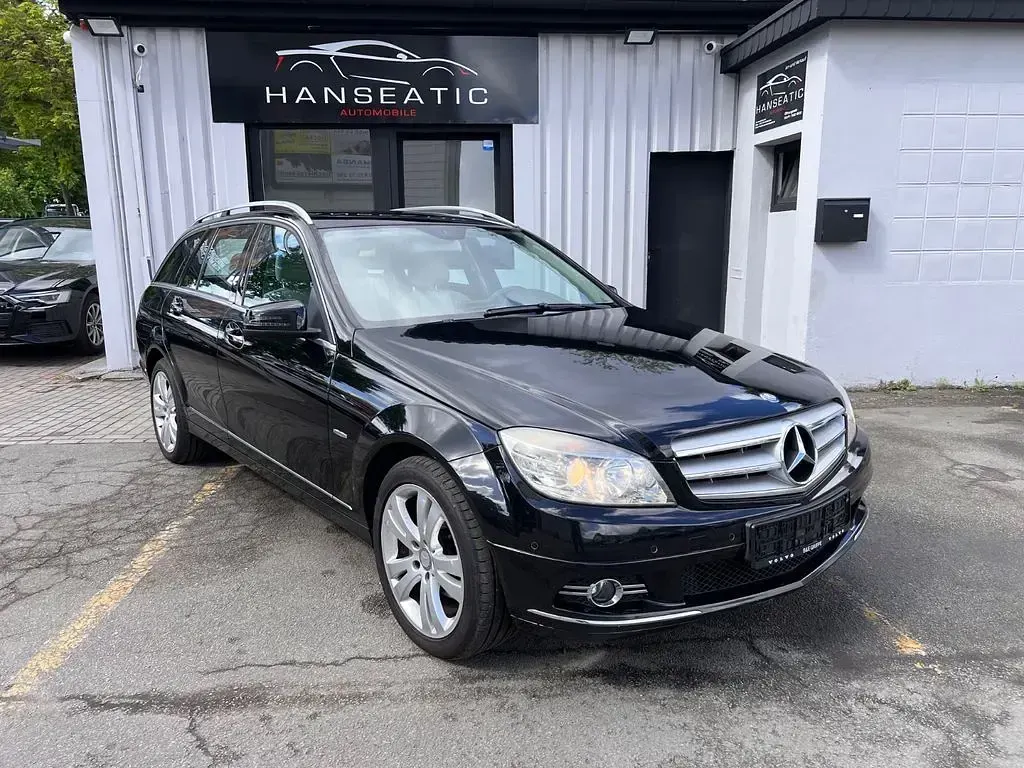 Gebraucht Mercedes C220 170 PS (125 kW) 2010 Schwarz Kombi