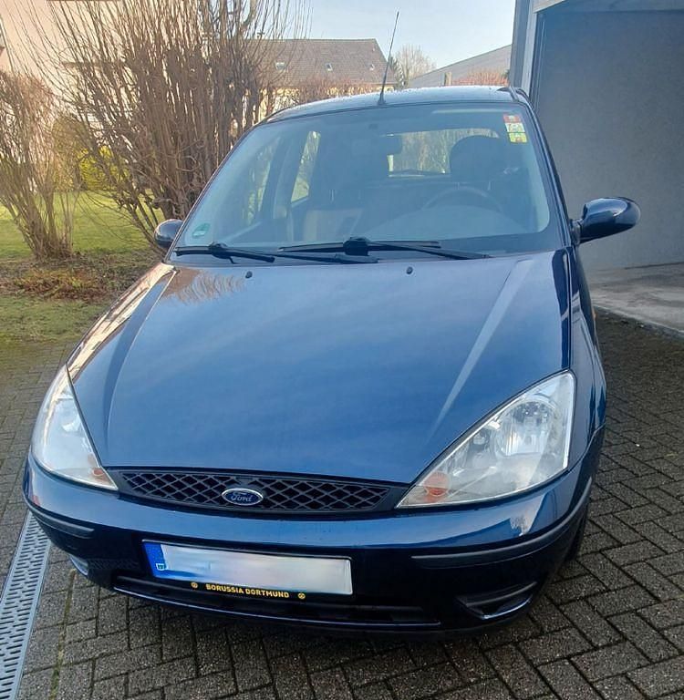 Gebraucht Ford Focus 102 PS (75 kW) 2003 Blau Limousine