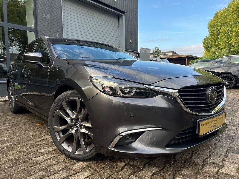 Gebraucht Mazda 6 Nakama Intense 175 PS (128 kW) 2017 Grau Kombi