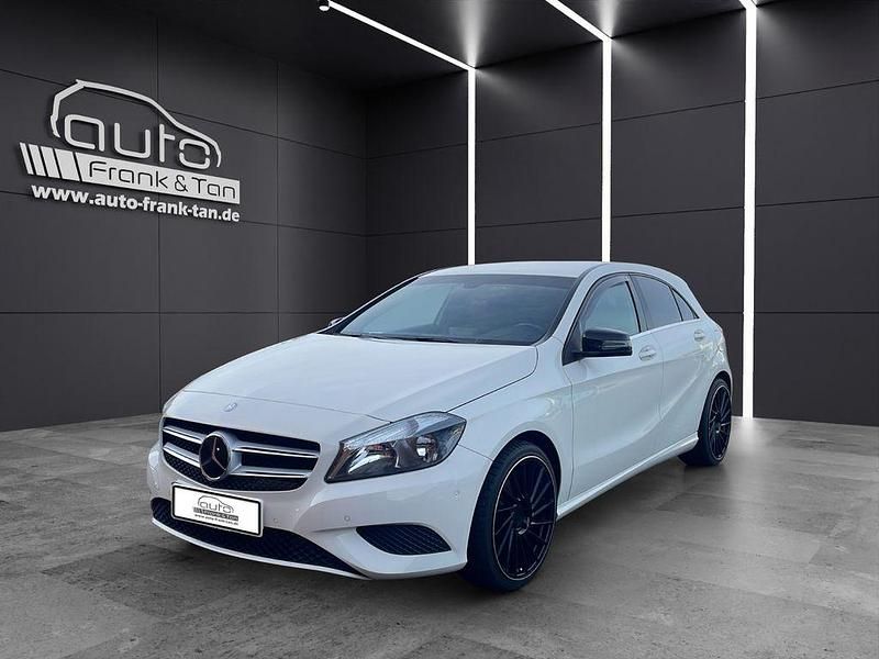 Weiß Gebraucht 2015 Mercedes A180 Limousine | 12.990 € (Fairer Preis) - Bild 1/4