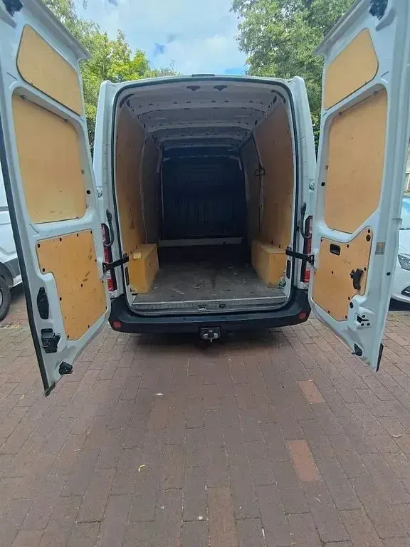 Gebraucht Opel Movano 145 PS (106 kW) 2019 Weiß Van / Kleinbus