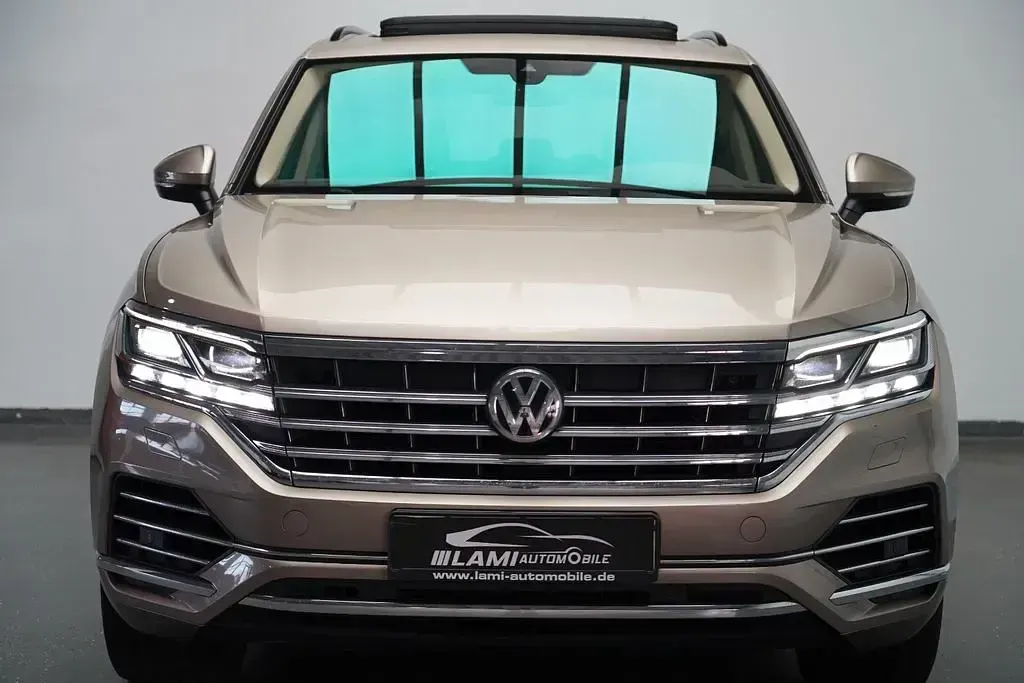 Gebraucht VW Touareg Atmosphere 286 PS (210 kW) 2018 Gold SUV