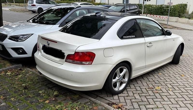 Używany BMW 120 177 KM (130 kW) 2009 Niebieski Hatchback