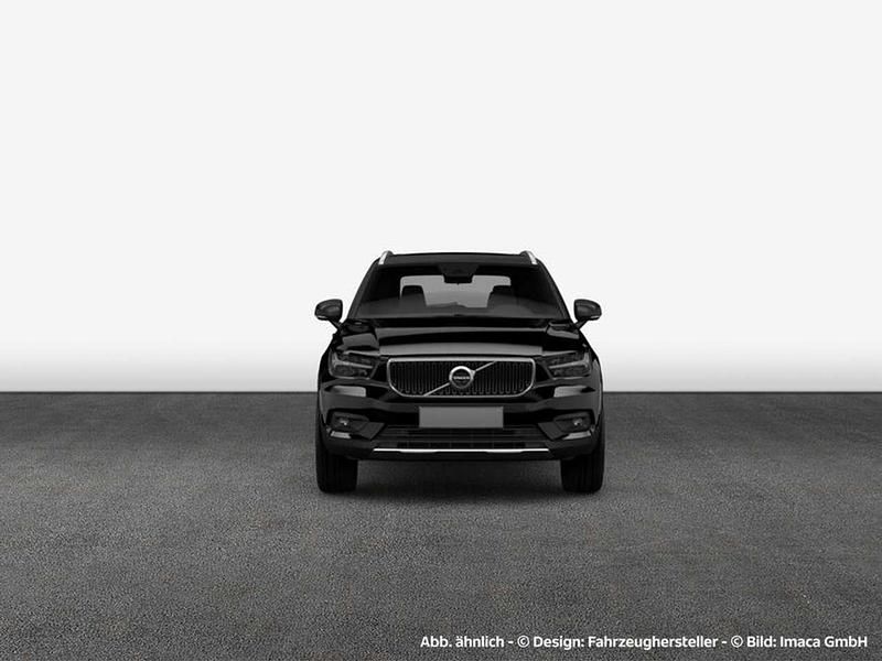 Neu Volvo XC40 Plus 163 PS (119 kW) 2026 Onyx black metallic SUV