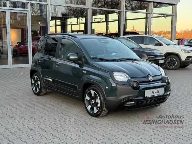 Neu Fiat Panda Cross 69 PS (50 kW) 2026 Forest green Kleinwagen